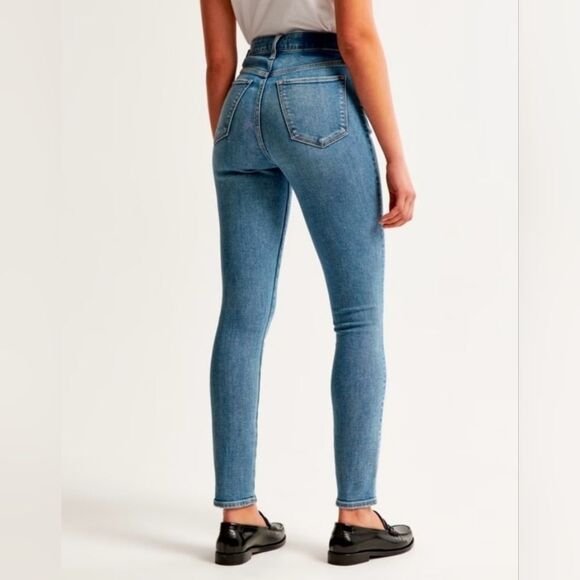 NWT Abercrombie & Fitch Signature Stretch High Rise Super Skinny Ankle Jeans 12 - Picture 2 of 14
